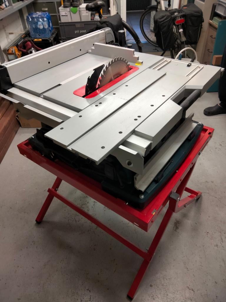 zaagtafel met onderstel bosch professional, Ophalen, Gebruikt, Overige typen, 30 tot 70 mm