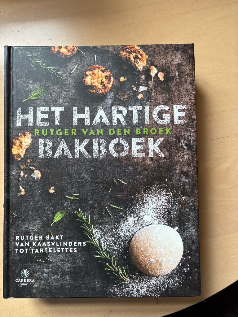 Het hartige bakboek, Rutger van den Broek, Dieet en Voeding, Ophalen of Verzenden, Zo goed als nieuw