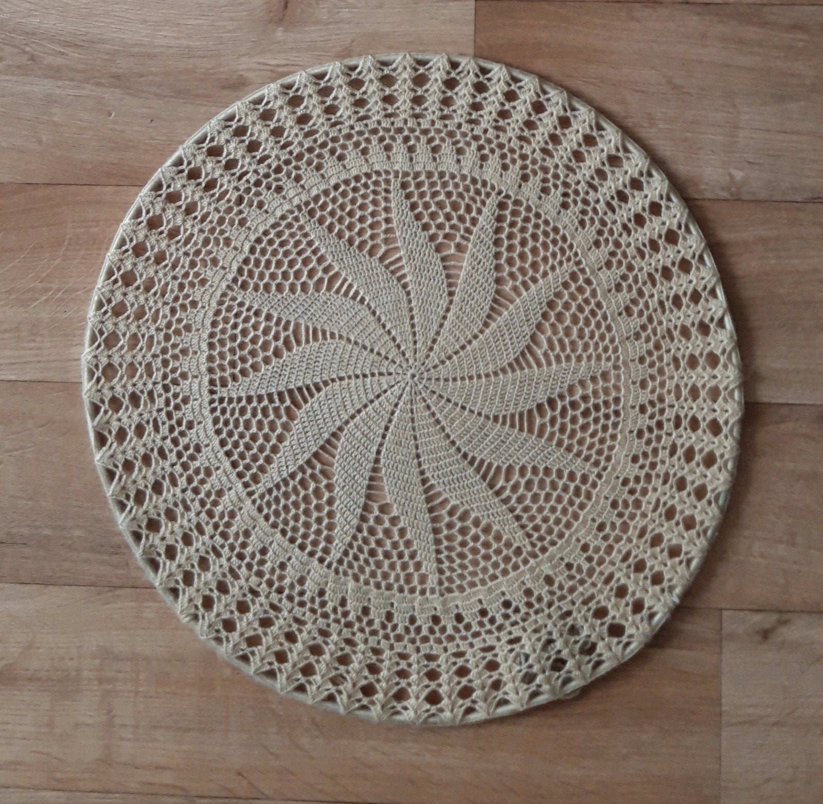Wanddecoratie  (Mandala) 56 cm, Huis en Inrichting, Ophalen of Verzenden, Zo goed als nieuw, Textiel