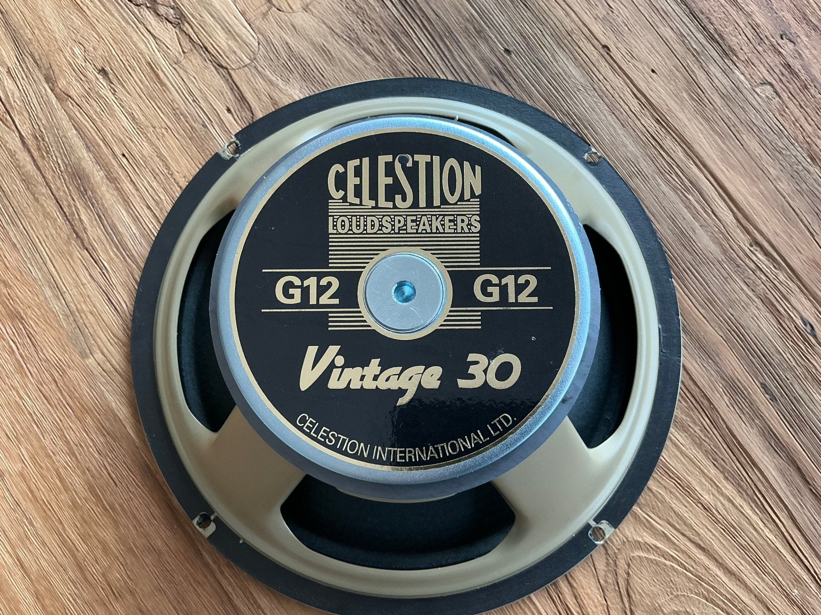 Celestion Vintage V30 / 8Ohm / UK/ 2X gebruikt!, Ophalen of Verzenden, Zo goed als nieuw, 100 watt of meer