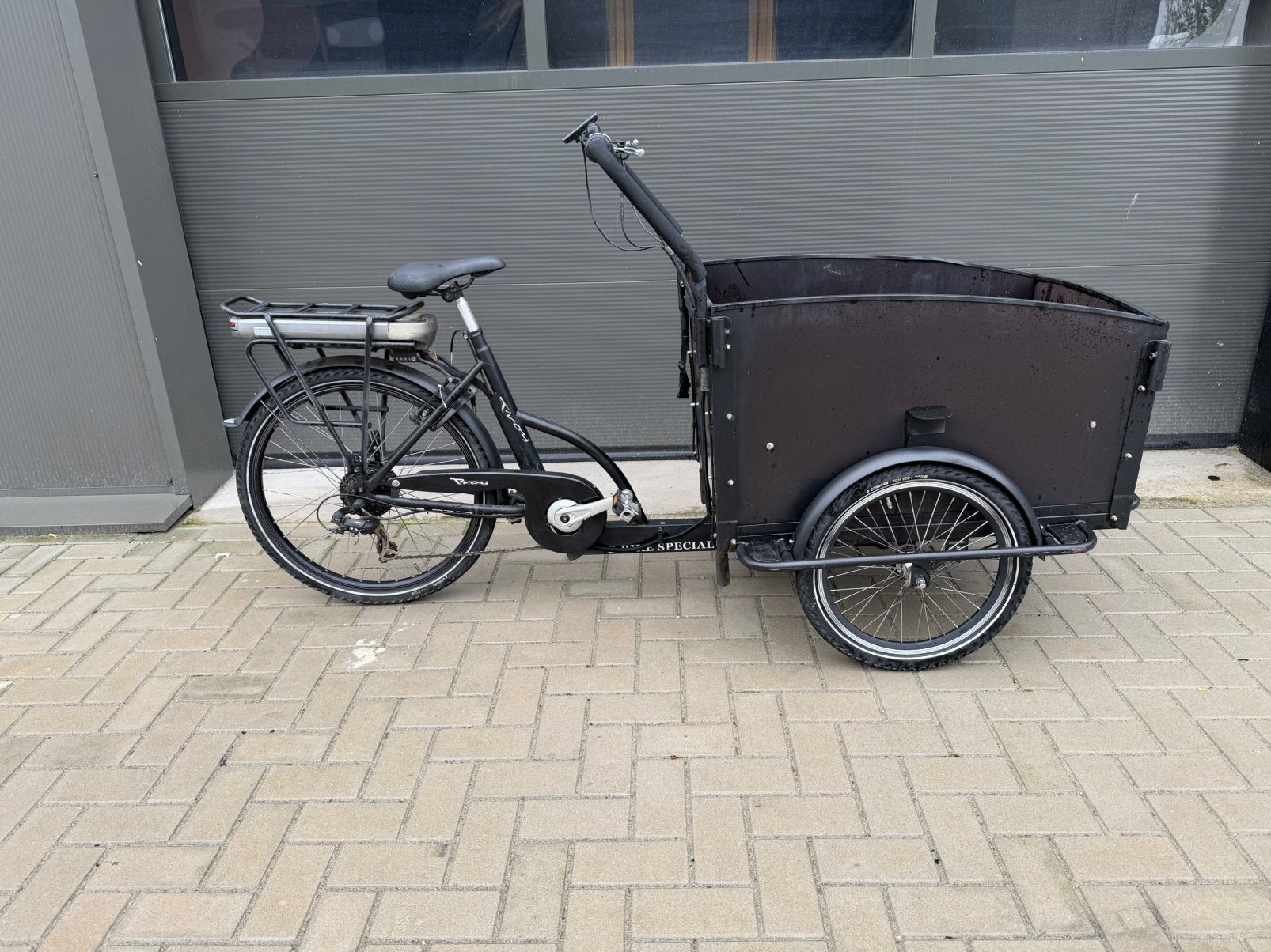 Troy elektrische bakfiets, Gebruikt, Elektrisch, 2 kinderen, Trommelrem