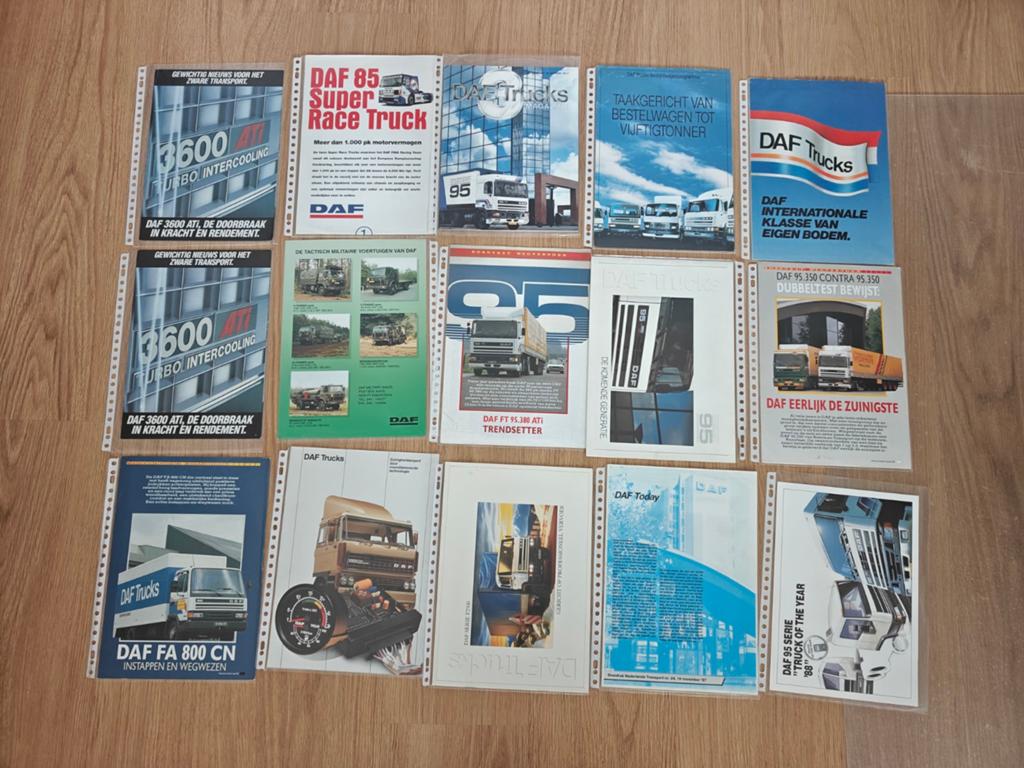 Verzameling Daf Vrachtwagen brochures folders 15  stuks, Ophalen of Verzenden, Zo goed als nieuw, Overige merken