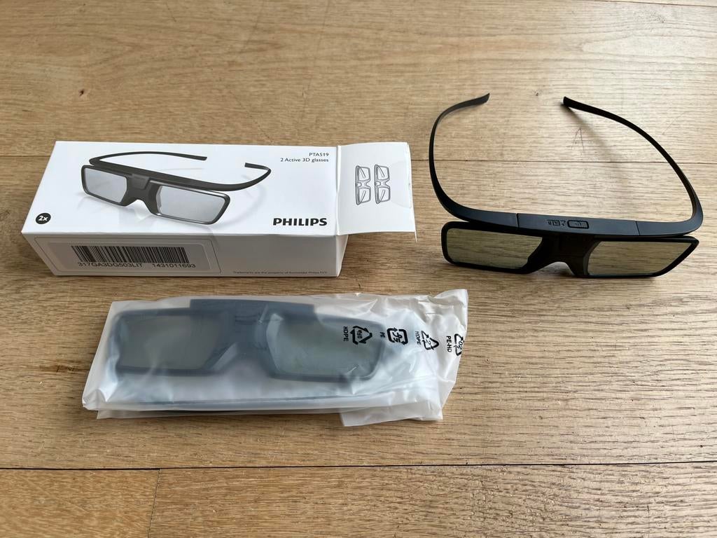 Philips PTA519 2 Active 3D glasses, Audio, Tv en Foto, Televisie-accessoires, Ophalen of Verzenden, Zo goed als nieuw