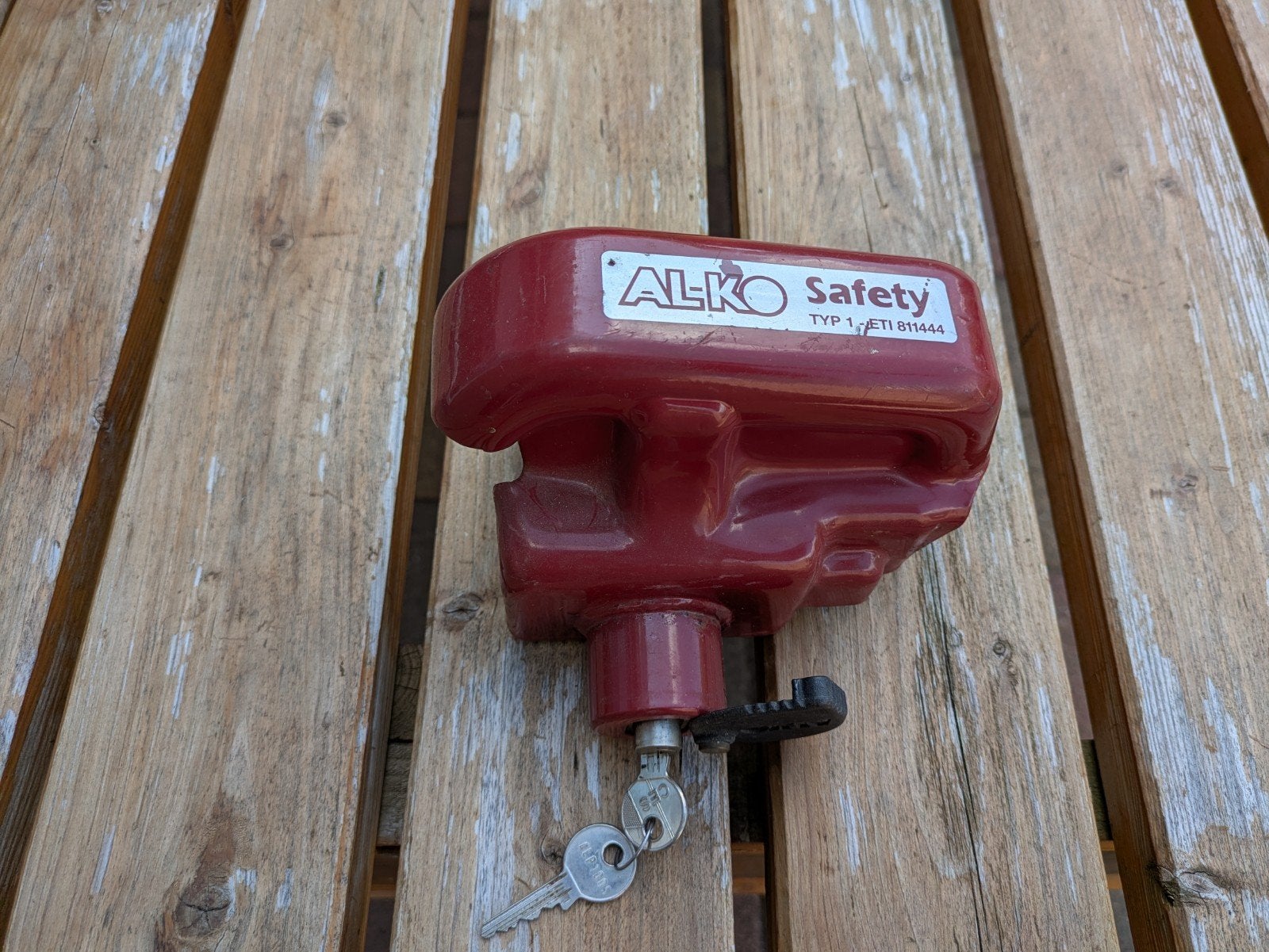 Alko dissel slot, Ophalen