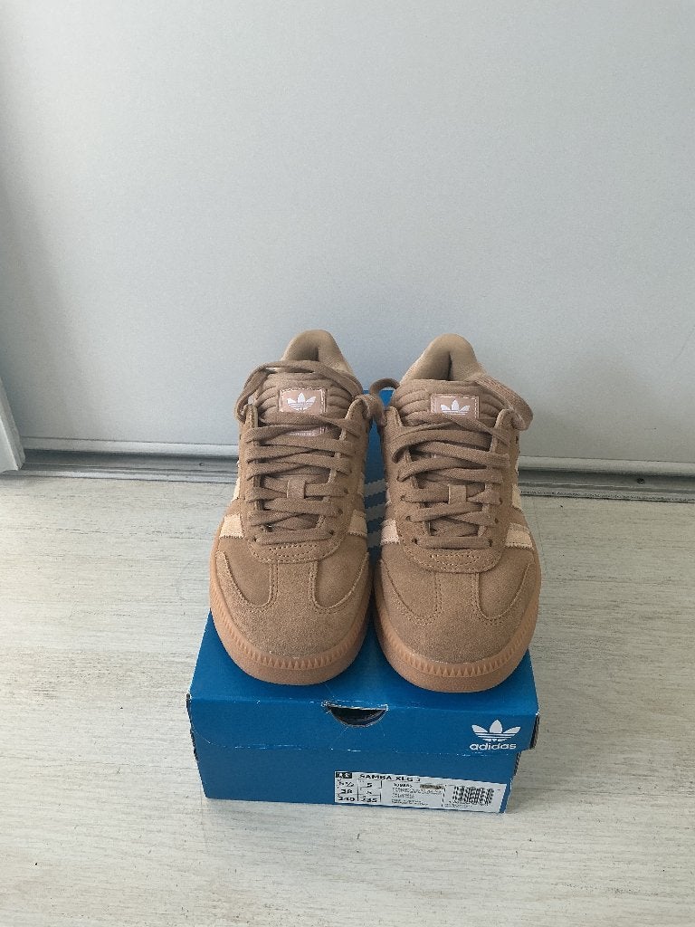 Adidas Samba beige, Kleding | Dames, Schoenen, Ophalen, Adidas, Beige, Sneakers of Gympen