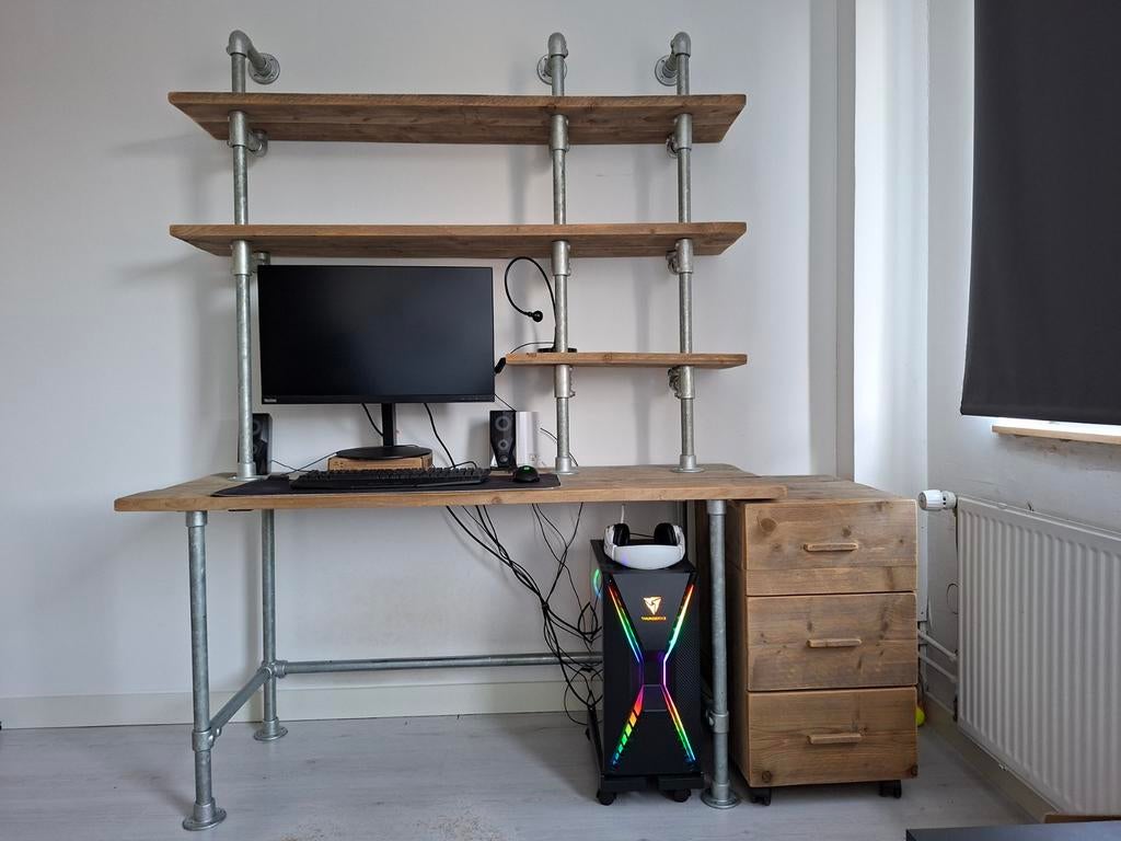 Steigerhouten bureau met ladekast - Jorg Steigermeubelen, Huis en Inrichting, Bureaus, Ophalen of Verzenden, Zo goed als nieuw