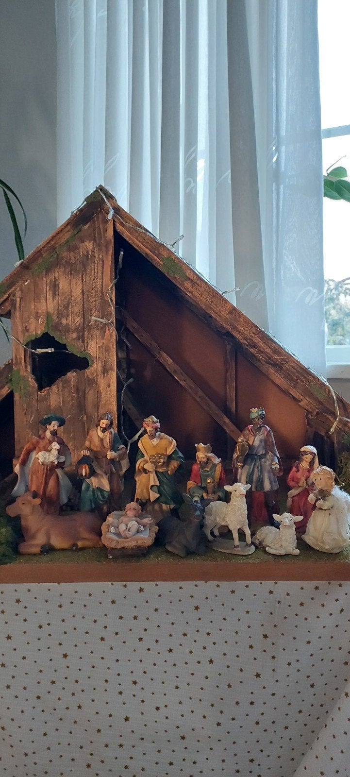 Mooie grote kerststal met beelden, Ophalen