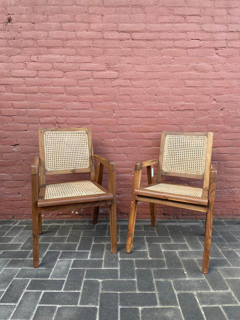 Vintage teakhouten stoelen met rieten zitting en rugleuning, Ophalen of Verzenden, Gebruikt, Bruin, Hout