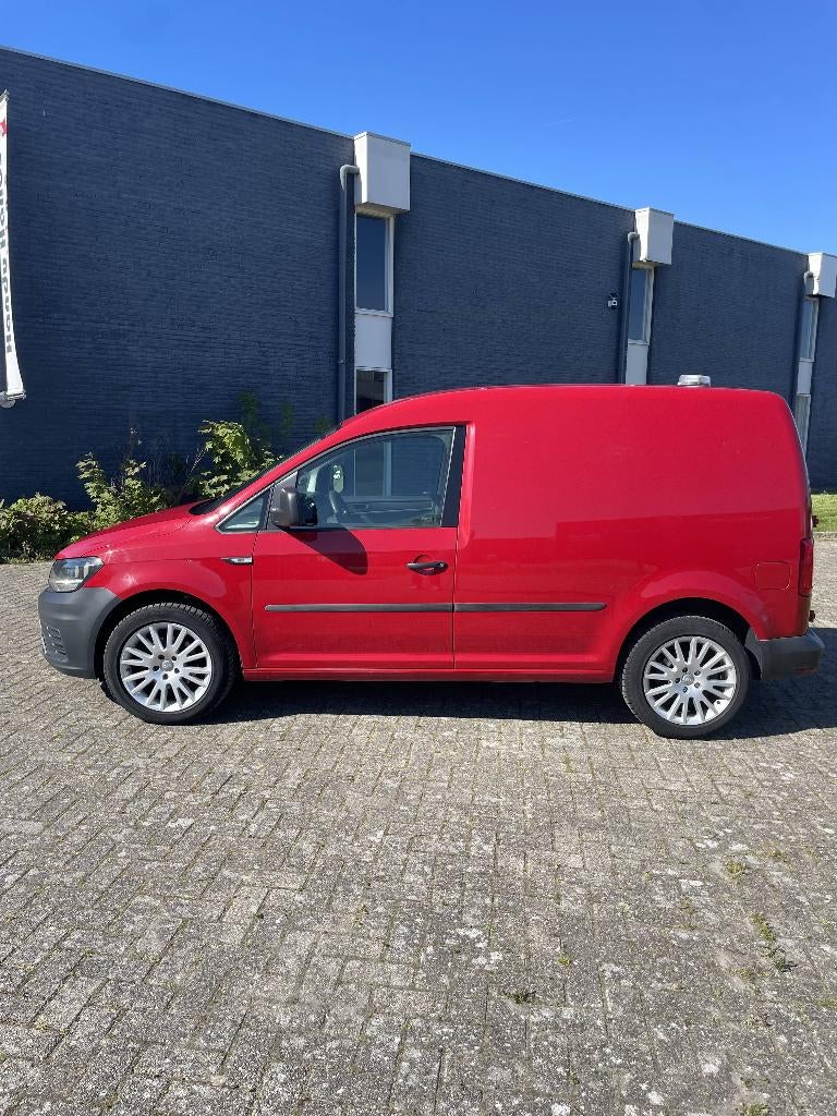 VW Caddy 55KW 2017 | CarPlay | Nieuwe APK | Riem vervangen, 4 cilinders, Volkswagen, Origineel Nederlands, Bedrijf