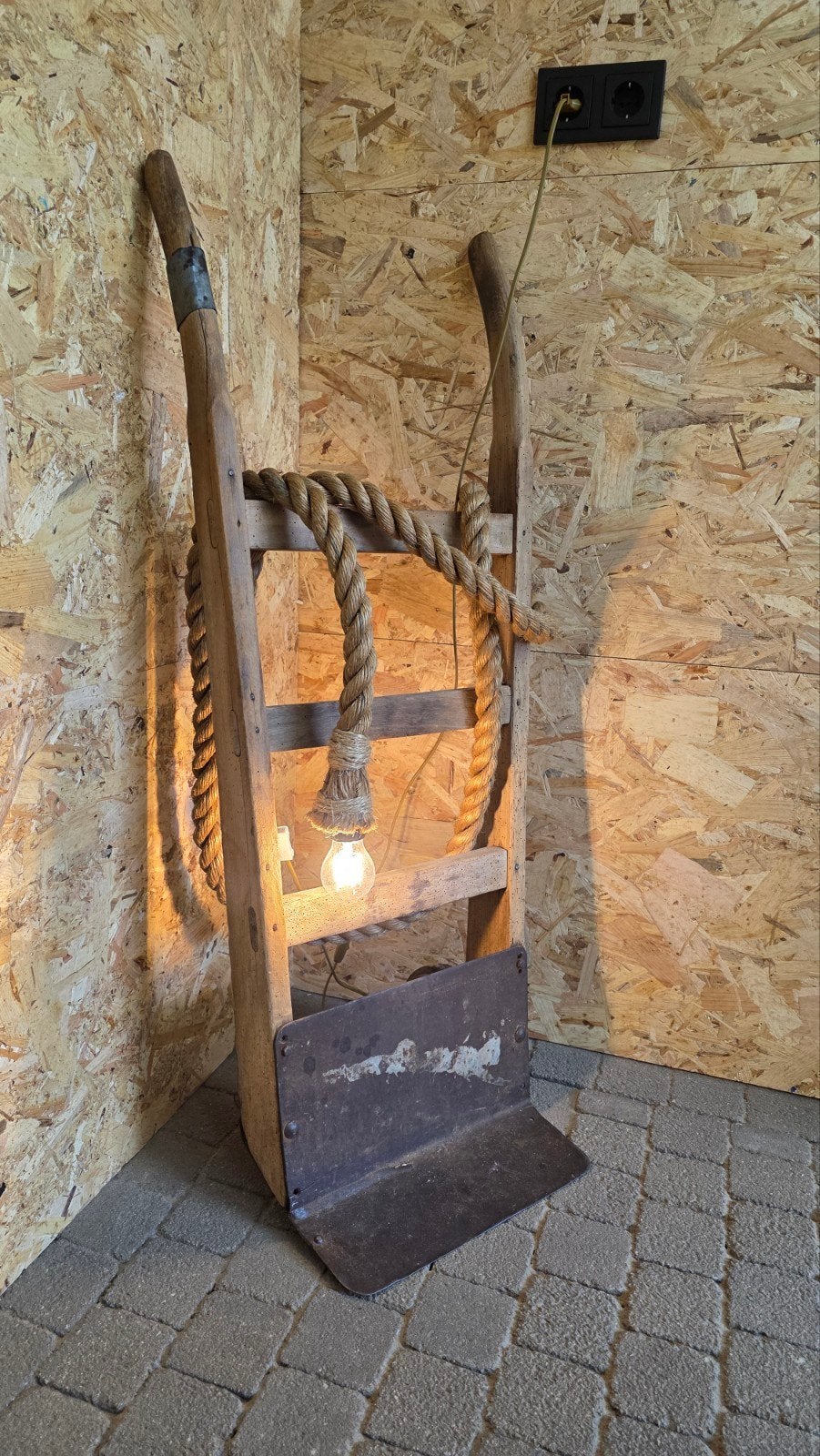 Unieke industriële vloerlamp van oude houten steekkar, Ophalen, Gebruikt, 100 tot 150 cm, E27 (groot)