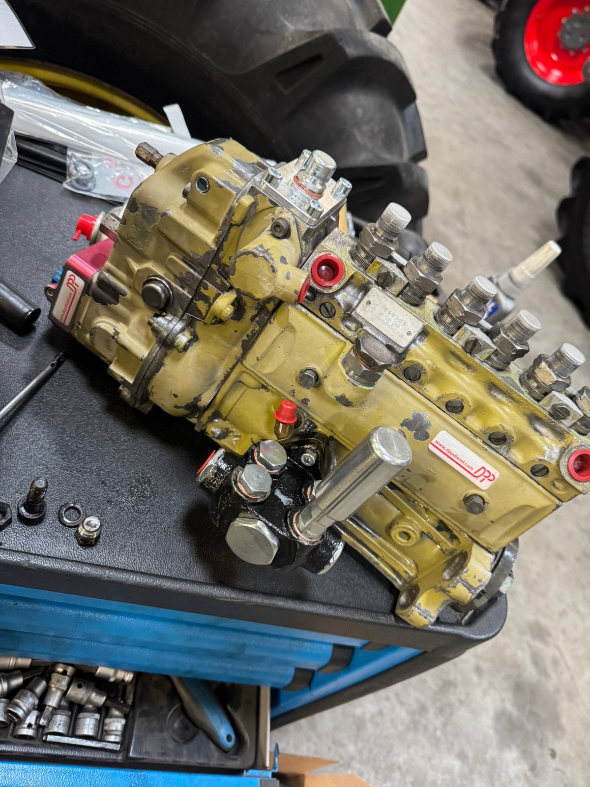 Bosch a pomp 10mm 500cc + 5x0.45 verstuivers, Ophalen, Nieuw