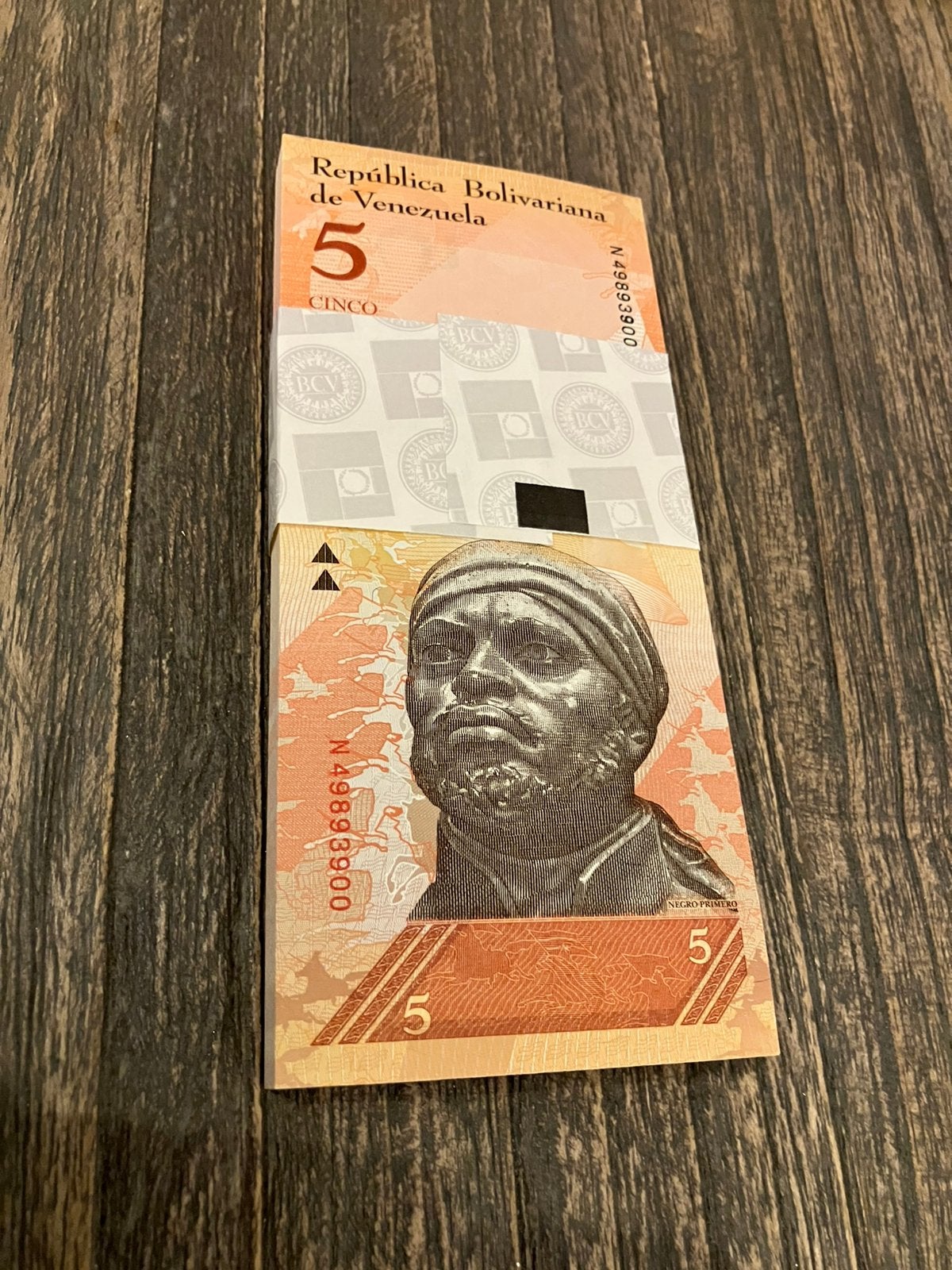 Venezuela 5 Bolivares. Bundel 100 stuks., Ophalen of Verzenden, Zuid-Amerika, Setje
