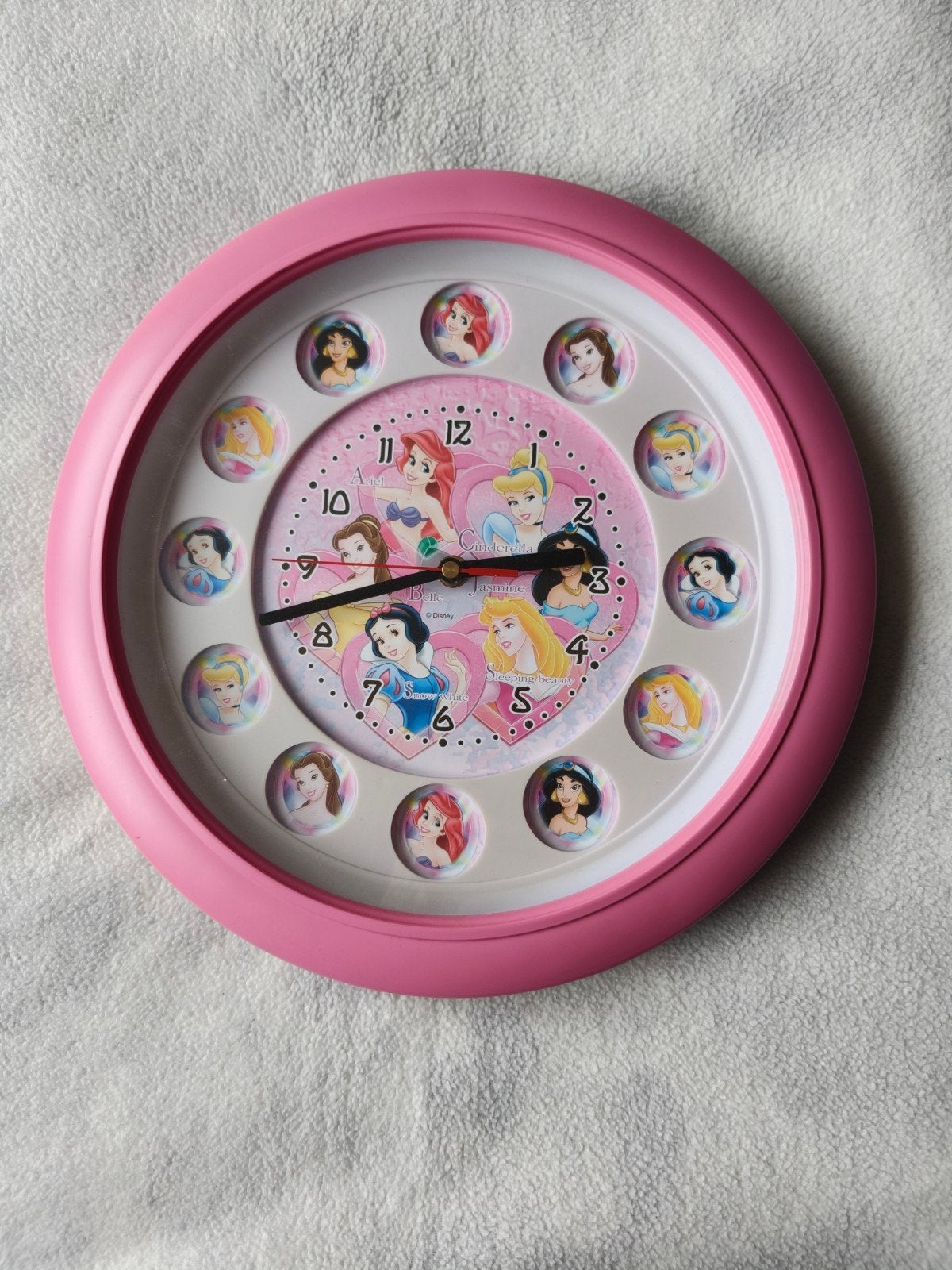 Leuke Disney Prinsessen Wandklok - Roze, Gebruikt, Ophalen of Verzenden, Disney, Klok