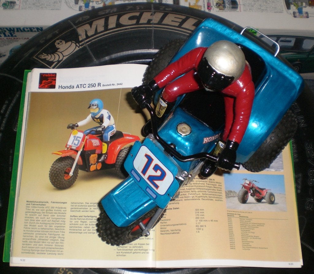 Gezocht oude Robbe/Kyosho en andere Merken RC wagens enz..., Hobby en Vrije tijd, Modelbouw | Radiografisch | Auto's, Ophalen of Verzenden