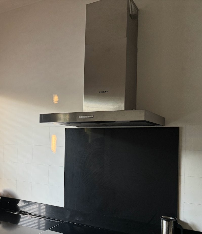 Siemens iQ100 Afzuigkap – 60 cm – RVS, Ophalen, Gebruikt, Wandschouwkap, Vrijstaand