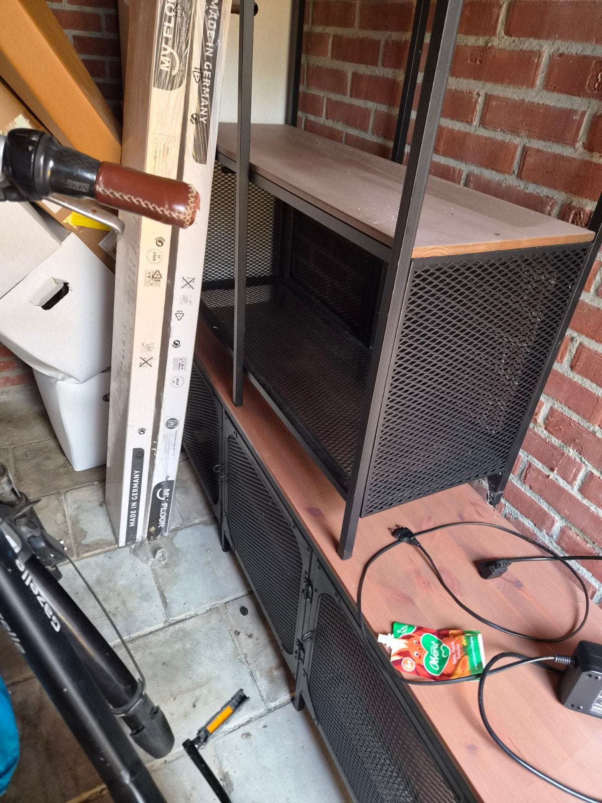GRATIS TVmeubel Ikea, Ophalen, Gebruikt, 25 tot 50 cm, Minder dan 100 cm