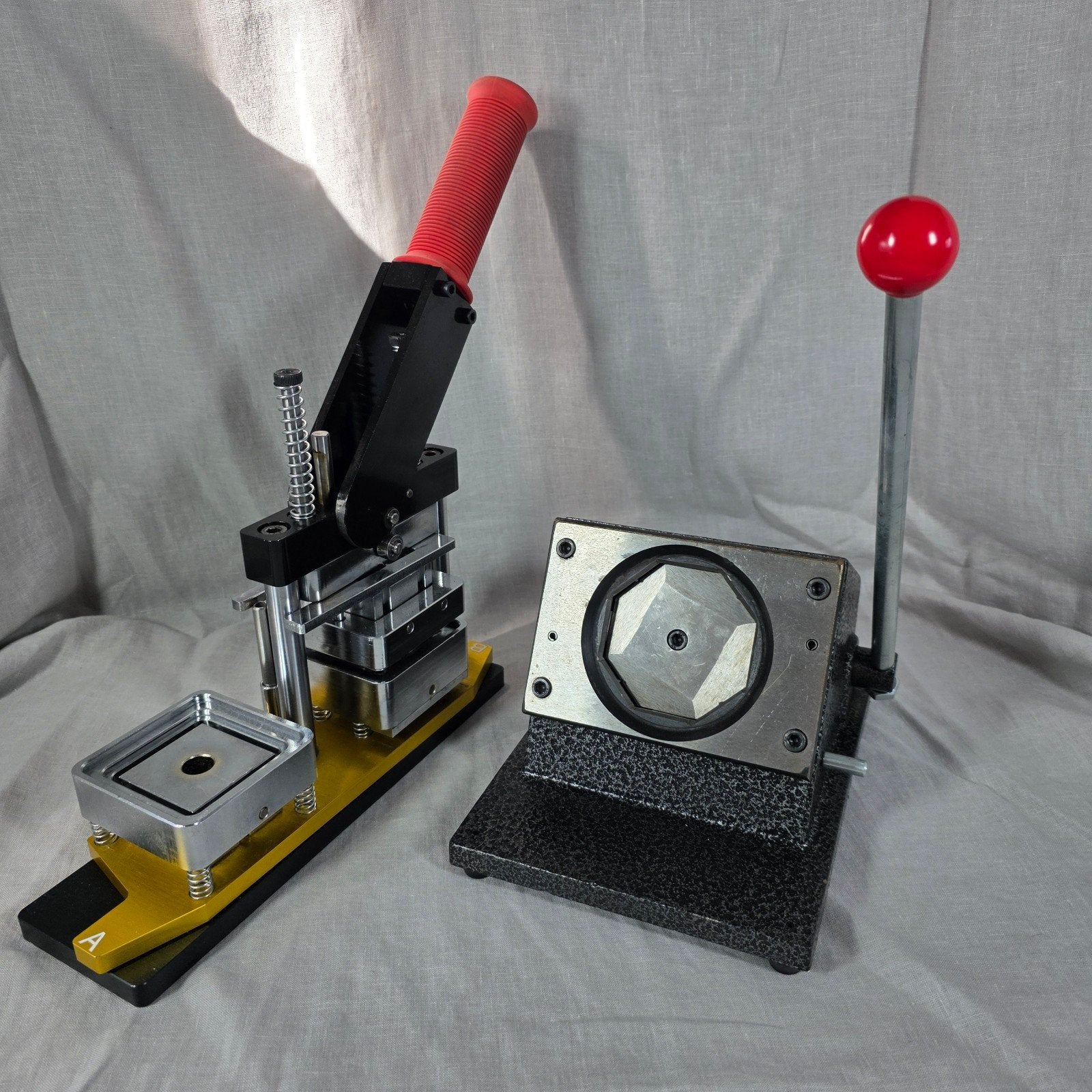 magneet machine, magneten pers met snijder, pons, Ophalen of Verzenden, Gebruikt
