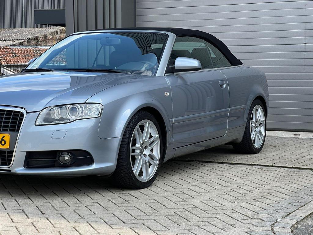 Audi A4 Cabriolet 2.0 TFSI Advance S-line, Auto's, Audi, Gebruikt, Zwart, 4 cilinders, 4 stoelen