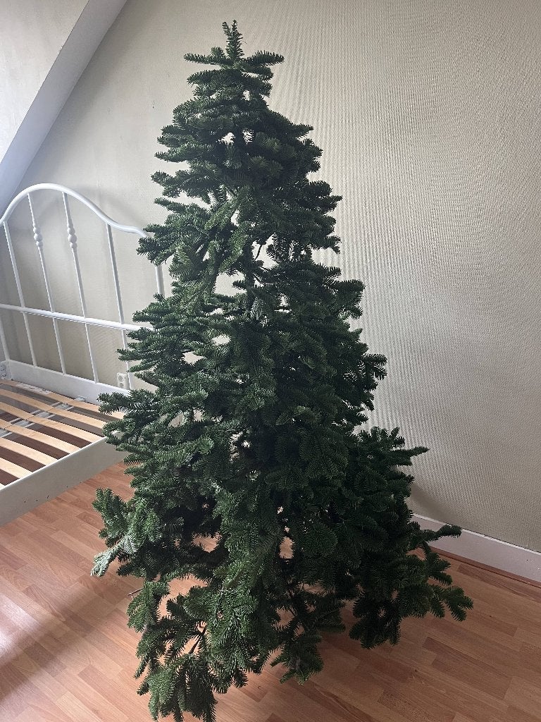 Kunstkerstboom ±1,80 m – 3 delen, Ophalen, Overige soorten, Halfschaduw, 150 tot 200 cm