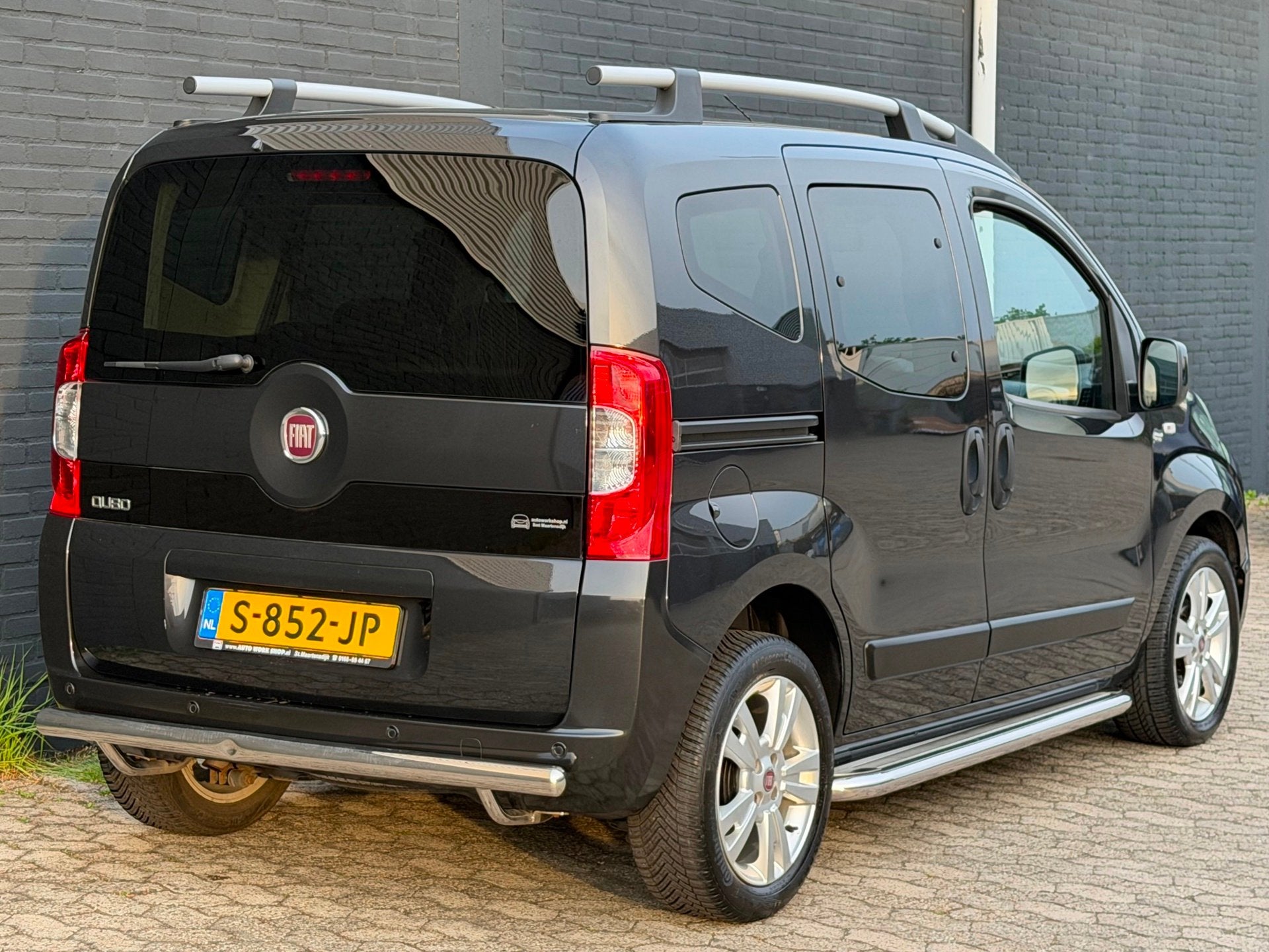 Fiat Qubo 1.4 Easy AIRCO/PDC/NIEUW APK/BOEKJES/NAP/LICHTMETA, Auto's, Fiat, Voorwielaandrijving, Euro 5, 4 cilinders, 400 kg