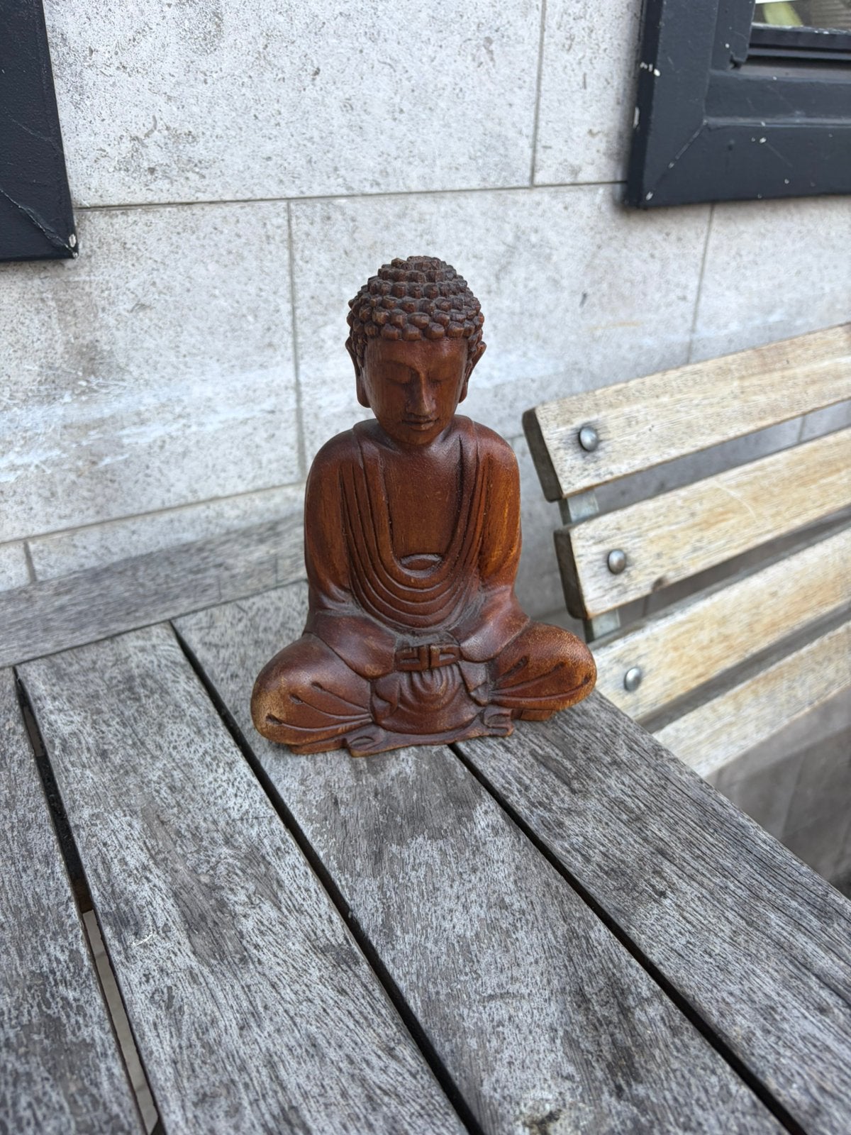 Wooden Buddha statue, Ophalen, Zo goed als nieuw