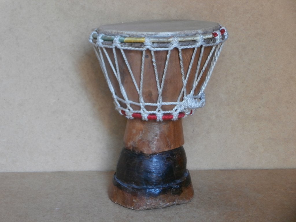 Bongo drum massief hout djembé hand trommel goed geluid, Muziek en Instrumenten, Ophalen of Verzenden, Gebruikt, Trommel