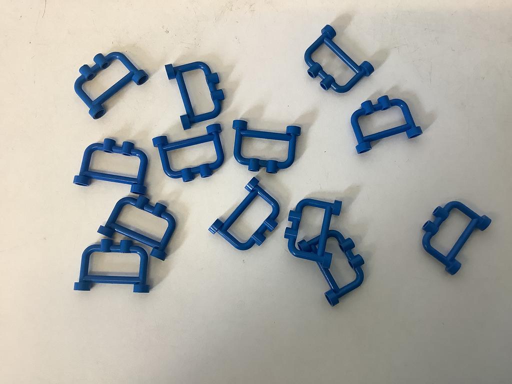 Lego staaf hek 1x4x2 met open noppen blauw, Kinderen en Baby's, Speelgoed | Duplo en Lego, Ophalen of Verzenden, Gebruikt, Losse stenen
