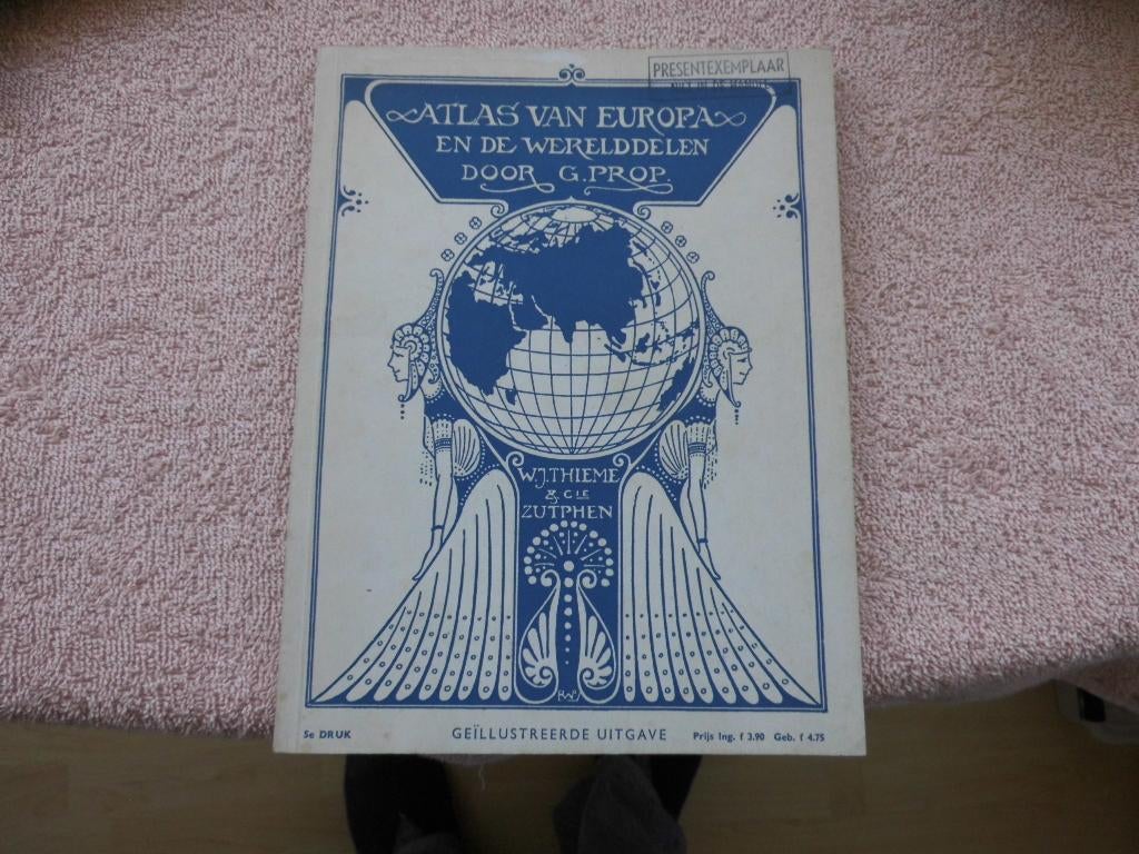 Atlas van Europa en de werelddelen door G. Prop. MCMLIX, Boeken, G. Prop., 1800 tot 2000, Europa Overig, Ophalen of Verzenden