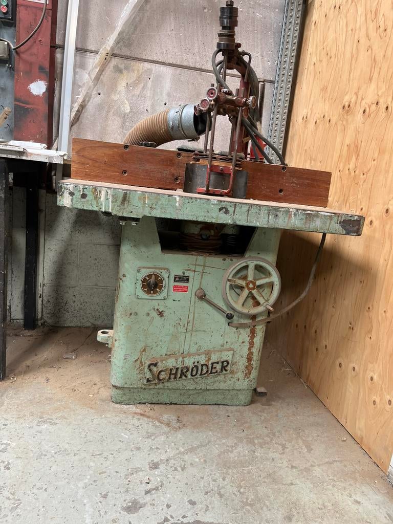 Te koop Freesmachine, Ophalen, Gebruikt