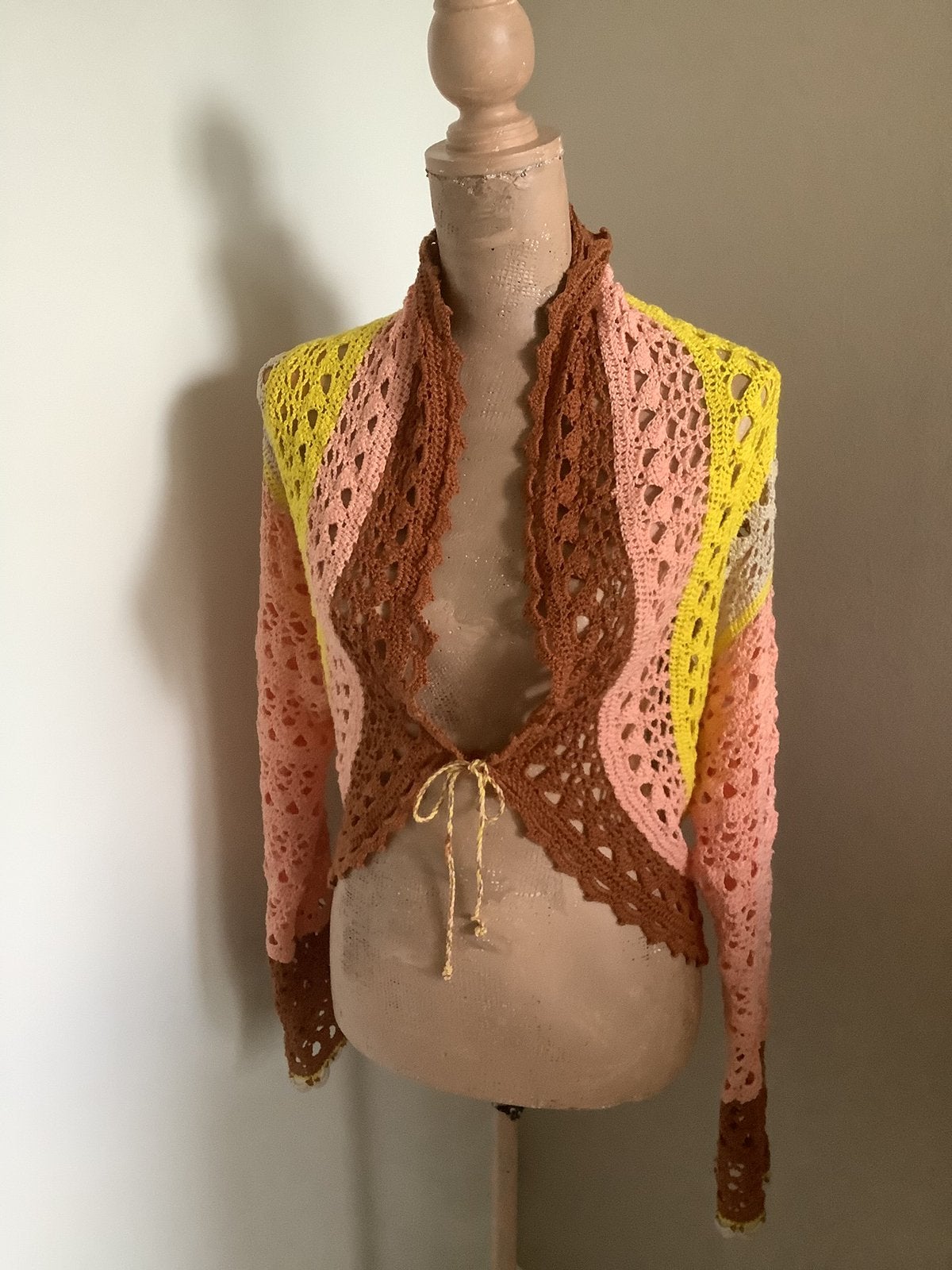 Gehaakte bolero, maat 40, Ophalen of Verzenden, Zo goed als nieuw, Maat 38/40 (M), Overige kleuren