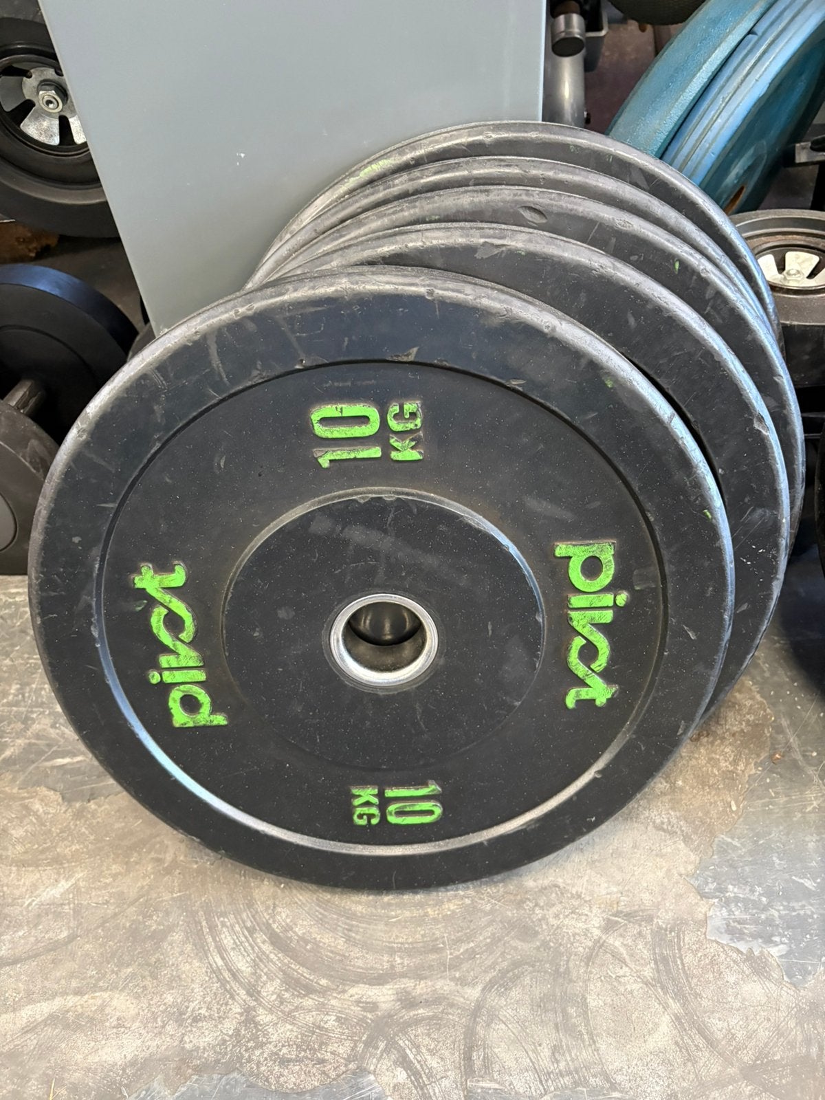 2 x 10 kg bumperplates pivot olympische halter schijven, Ophalen, Halterschijven, Gebruikt, Bumper plates