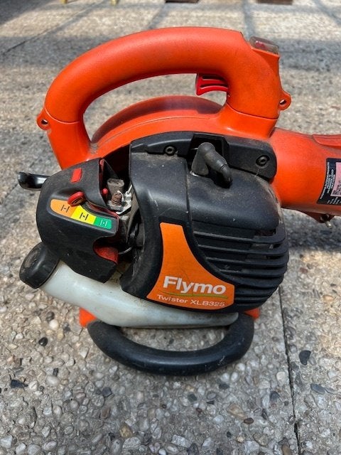 Flymo bladblazer,ziet er netjes uit., Tuin en Terras, Bladblazers, Ophalen, Benzine, Handgedragen, Flymo
