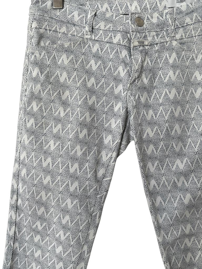 Closed broek 30, Maat 38/40 (M), Ophalen of Verzenden, Zo goed als nieuw, Grijs