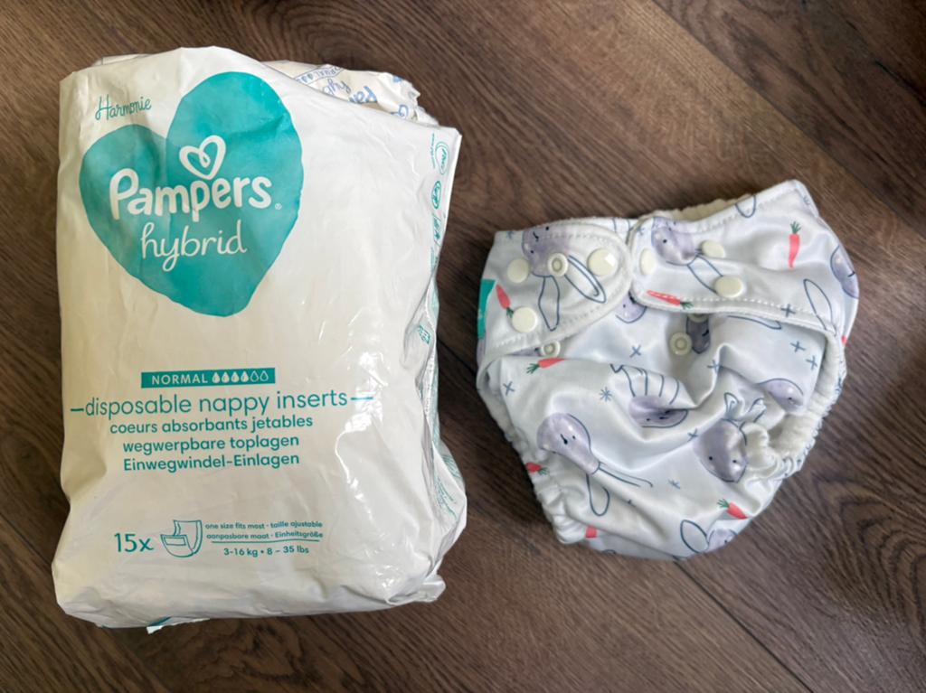 Pampers Hybrid Wasbare Luier met 12 Wegwerp Inleggers, Ophalen, Zo goed als nieuw