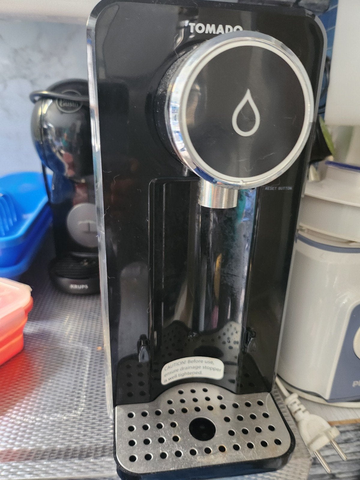 Tomado waterkoker/dispenser - snel en efficiënt, Gebruikt, Overige modellen, Overige typen, 10 kopjes of meer