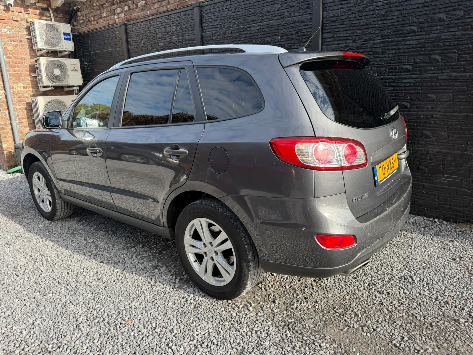 Hyundai Santa Fe 2.4i CVVT Dynamic, Auto's, Voorwielaandrijving, Euro 5, Gebruikt, Zwart