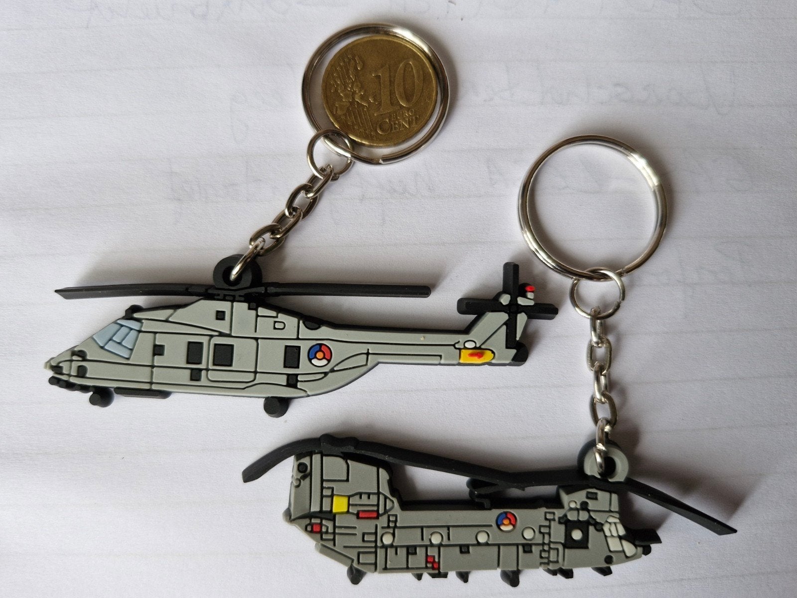 Twee sleutelhangers Koninklijke Luchtmacht - Nieuwstaat, Ophalen of Verzenden, Nieuw, Overige typen