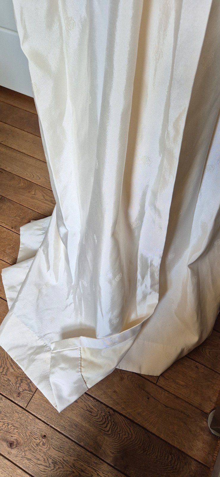 Silvera roomwit glans elegant luxe verduisterend 172 B 231 L, Wit, 172 cm, Zo goed als nieuw, Gordijn