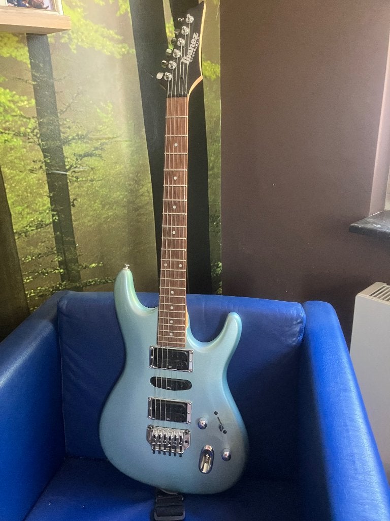 Ibanez EXR170 Ergodyne, Ophalen, Zo goed als nieuw