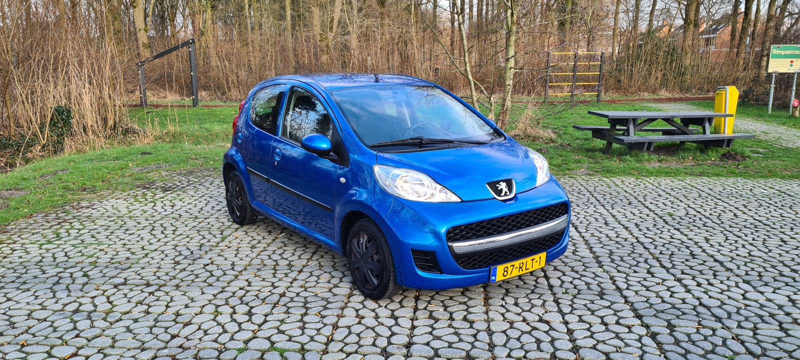 Peugeot 107 1.0 12V 5DR 2011 Blauw Airco Isofix, Auto's, Voorwielaandrijving, Stof, 68 pk, Origineel Nederlands