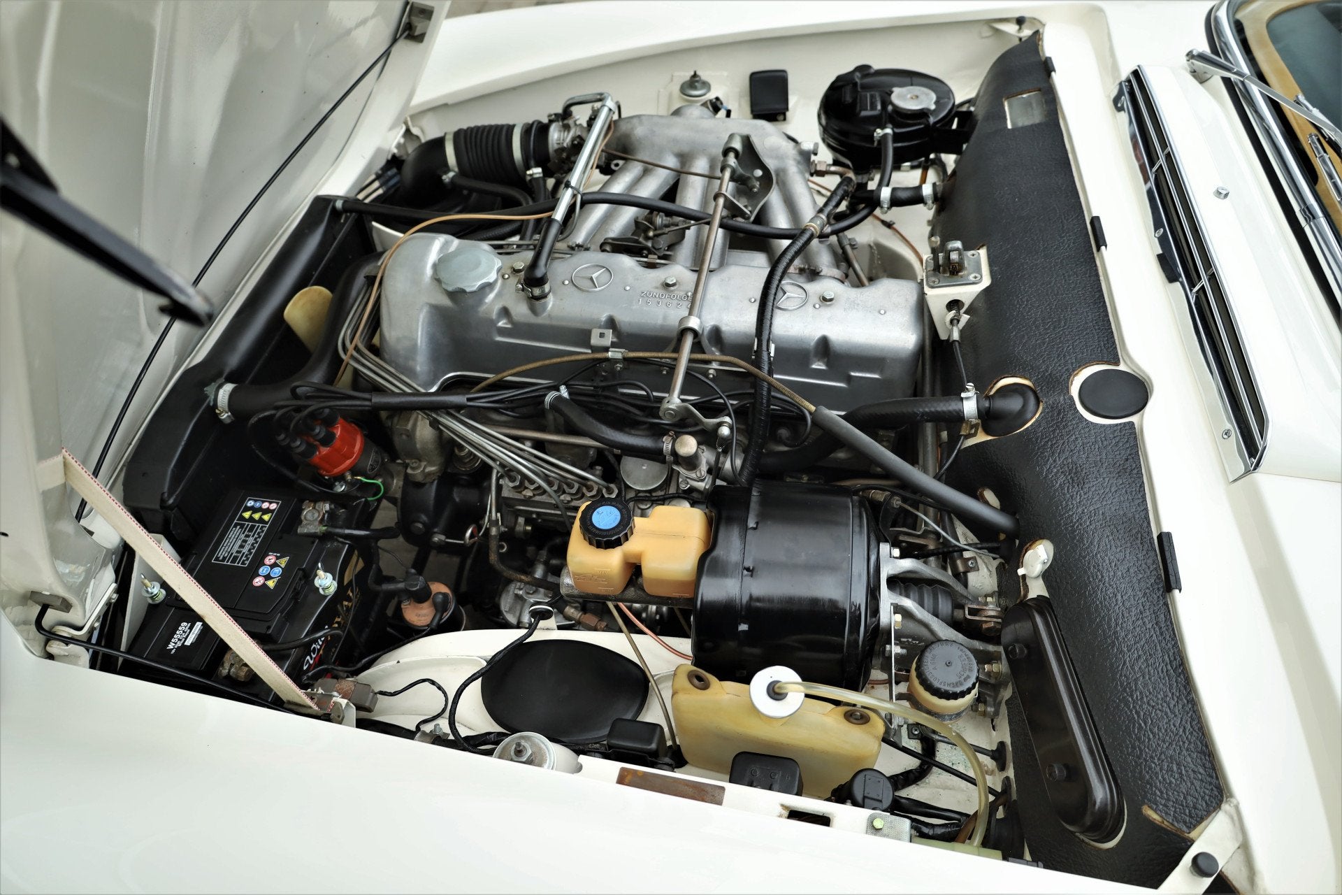Mercedes-Benz SL-Klasse 230 SL W113 Pagode Gerestaureerd, foto 8