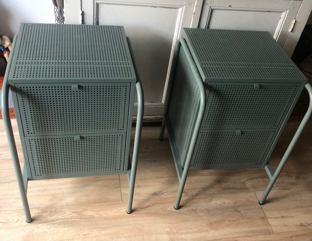 Ikea nikkeby nachtkastjes, Ophalen, Gebruikt