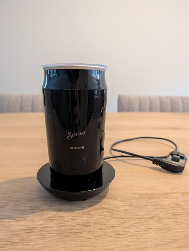 Senseo Philips Melkopschuimer - Perfect Melkschuim, Witgoed en Apparatuur, Melkopschuimers, Ophalen of Verzenden, Gebruikt, Elektrische melkopschuimer