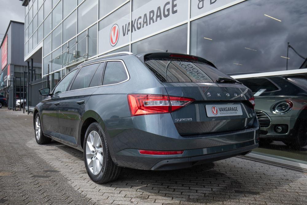 Skoda Superb Combi 1.4 TSI iV Business Edition | PHEV | Adap, Auto's, Skoda, 12 maanden, Stof, Gebruikt, 4 cilinders