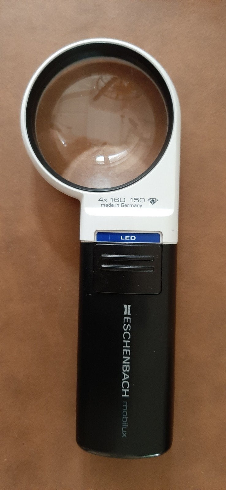 Eschenbach Mobilux LED Vergrootglas 4x 16D, Ophalen of Verzenden, Nieuw, Vergrootglas of Loep