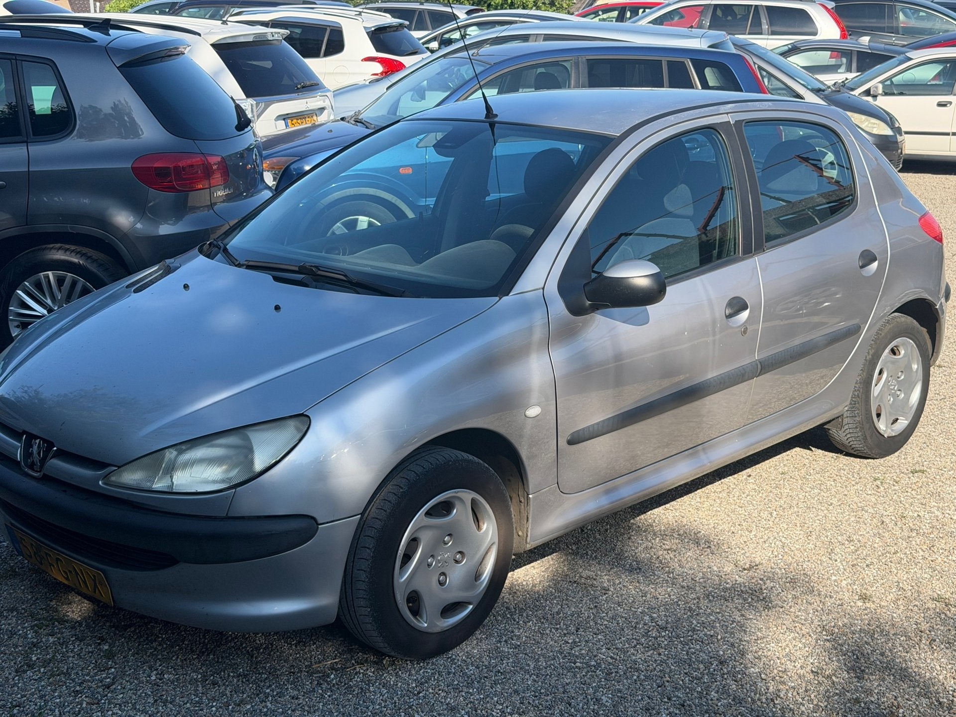 Peugeot 206 1.4 Gentry Clima Nieuwe Apk Goed Rijdende Nette, Auto's, Peugeot, 15 km/l, 31 €/maand, Origineel Nederlands, Bedrijf