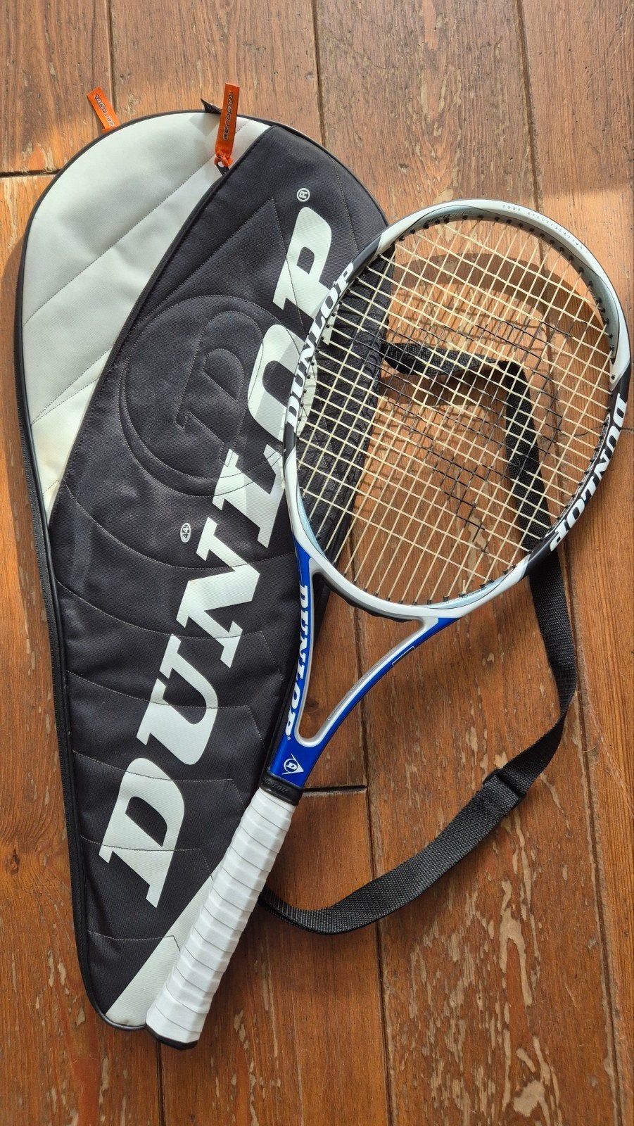 Dunlop Aerogel 2Hundred tennisracket mooie staat, Gebruikt, L4, Ophalen of Verzenden, Racket