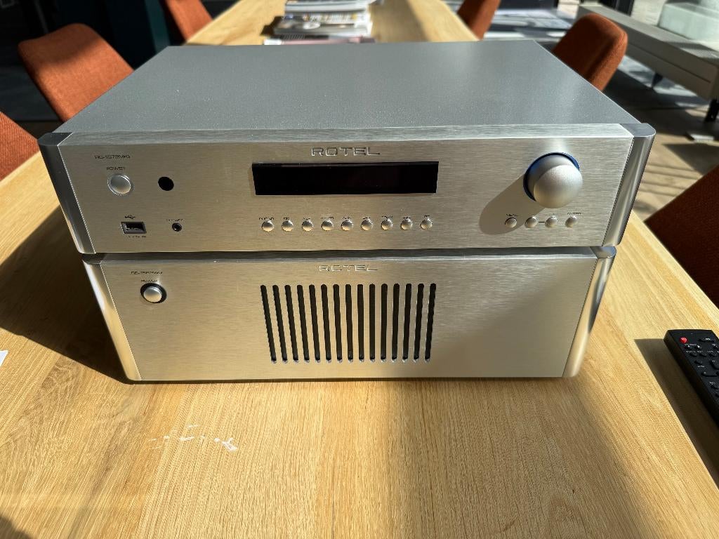 Rotel RC-1572 MKII & RB-1552 MKII Set (Zilver), Overige merken, Ophalen of Verzenden, Zo goed als nieuw, 120 watt of meer