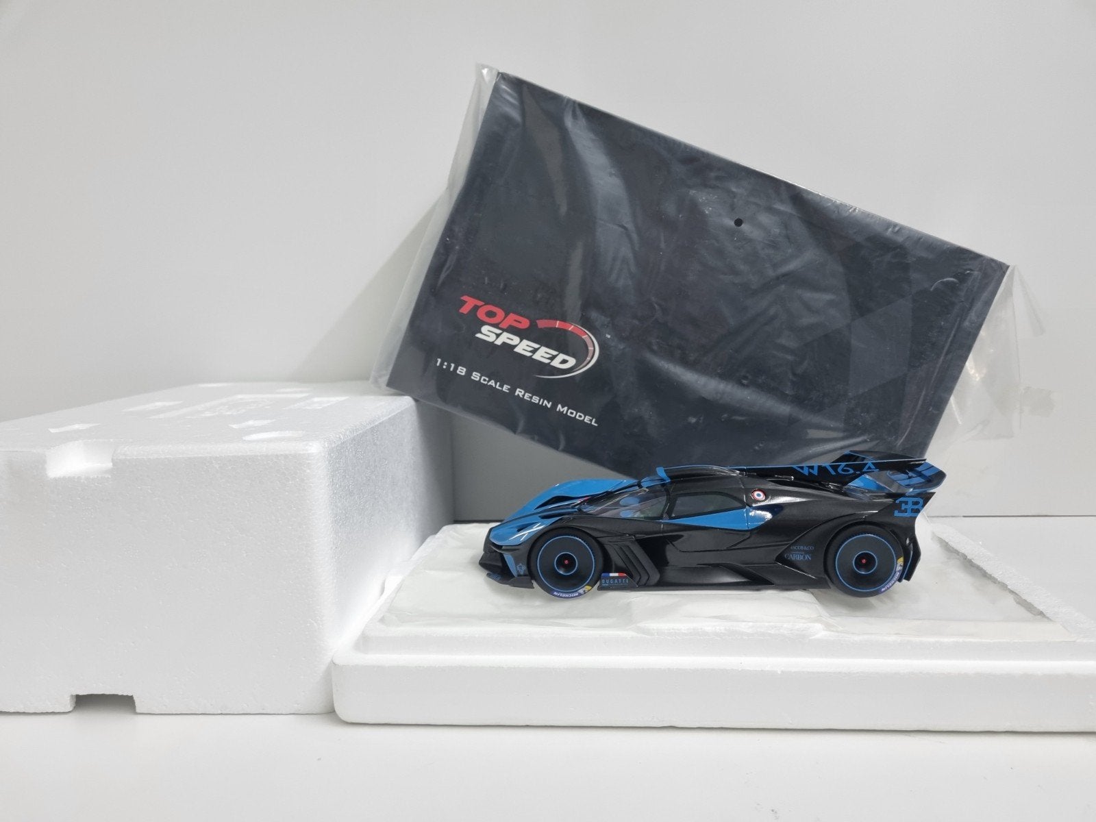 TopSpeed Bugatti Bolide Presentation 1:18 Nieuw, Hobby en Vrije tijd, Modelauto's | 1:18, Ophalen of Verzenden, Nieuw, Auto