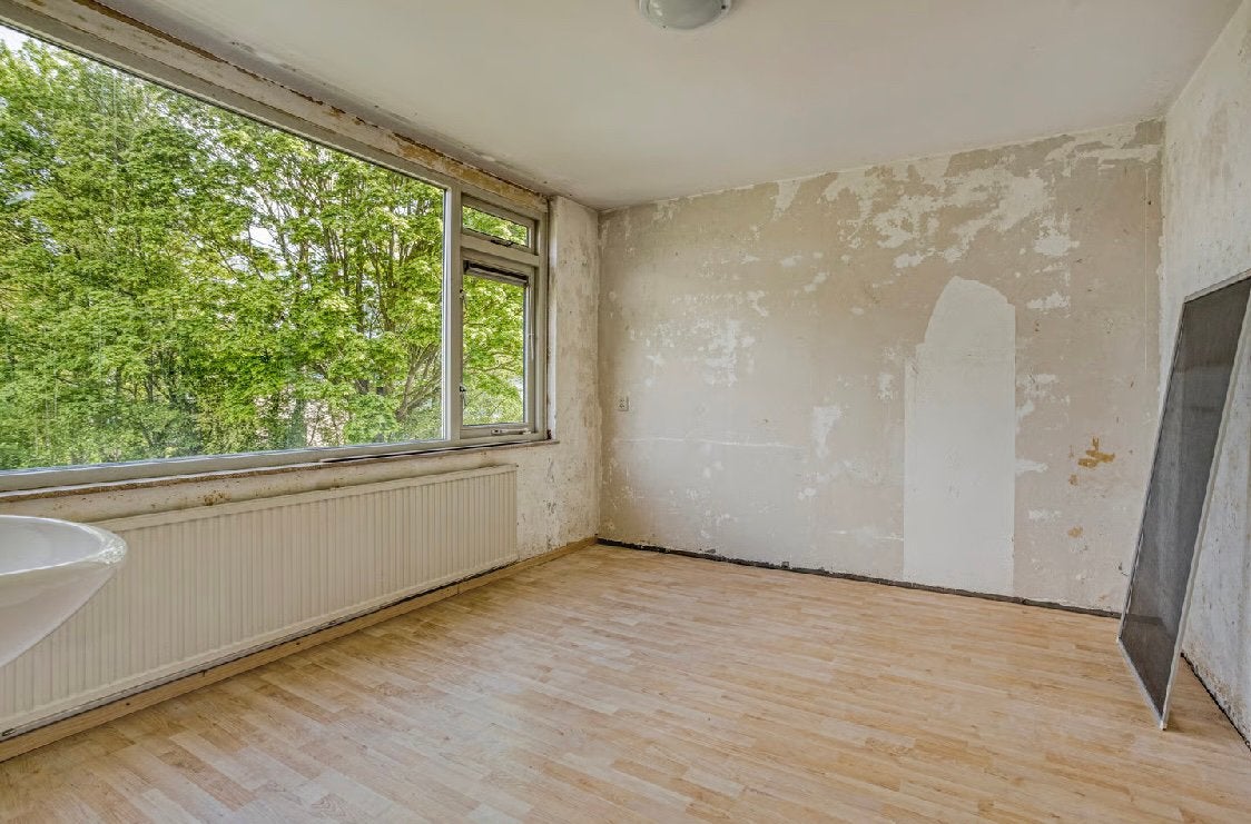 Gratis laminaat. 41 en 25 m2 = 66 m2 totaal, Huis en Inrichting, Ophalen, Gebruikt, Licht eiken, 50 tot 75 m²